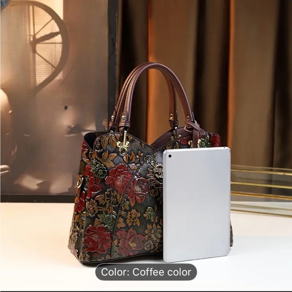 Floral Embossed Leather Shoulder Bag - Coffee - Picture 5 of 10